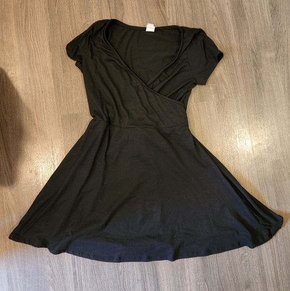 Black Twik Mini-Dress Medium - Picture 1 of 2